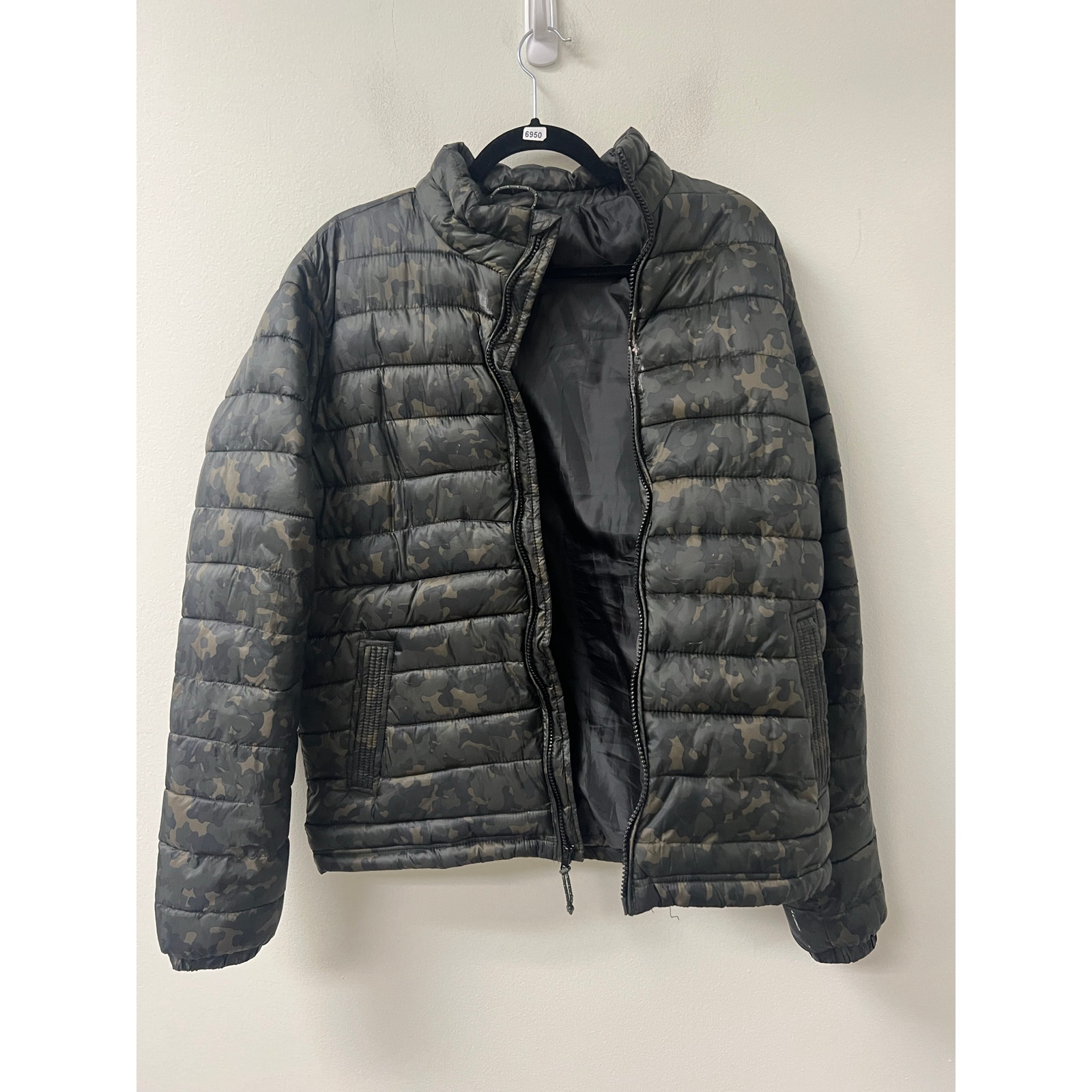 Prince & Fox Camo Puffer Jacket Sz S